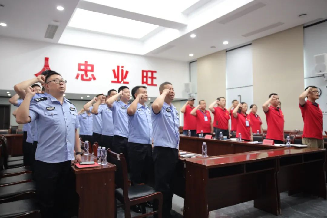 抓好党纪学习教育，奋力冲刺“双过半”！